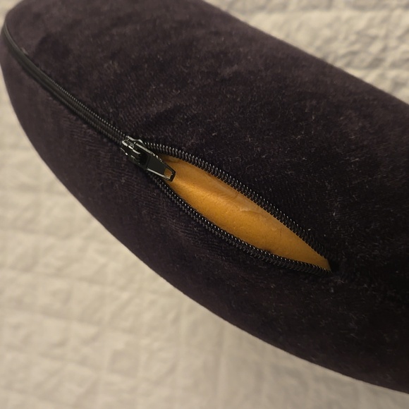 Sharper Image Travel Pillow - Picture 7 of 7